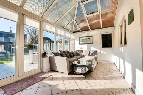 35 Coniston, Southend-on-sea, SS2 6SL