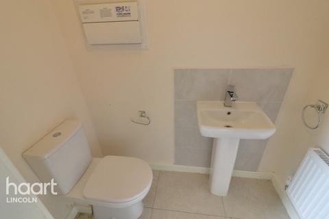 76 Cherry Paddocks, Cherry Willingham, Lincoln, LN3 4GW