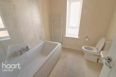76 Cherry Paddocks, Cherry Willingham, Lincoln, LN3 4GW