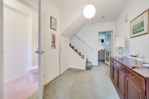 4 Monks Walk, Buntingford, SG9 9ED