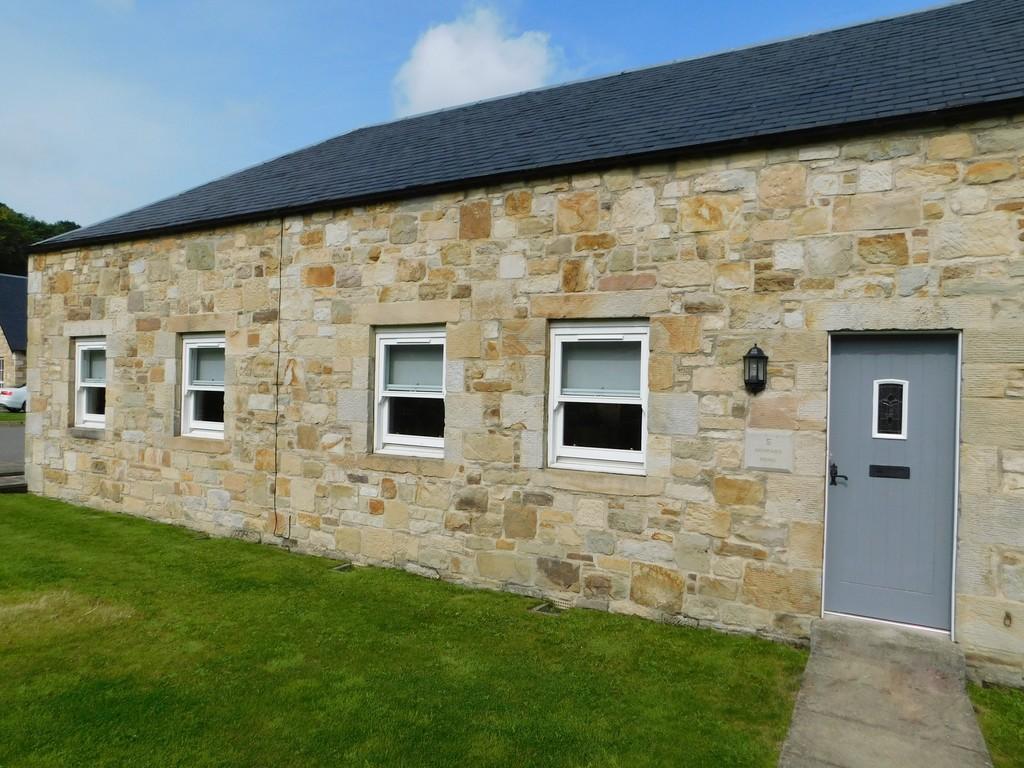 Newpark Mews, Bellsquarry 4 bed barn conversion £1,350 pcm (£312 pw)