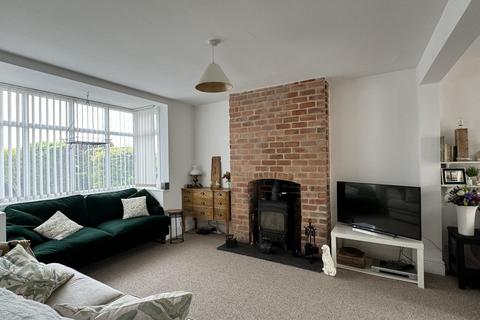 3 bedroom semi-detached house for sale, 4 Potter Hill, Nottingham Road LE14 3JE