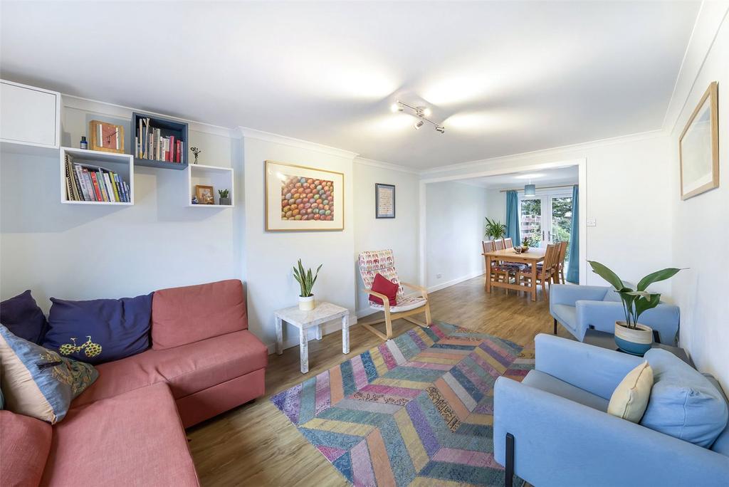 38 Archers Avenue, Stirling, FK7 4 bed semidetached house £219,500
