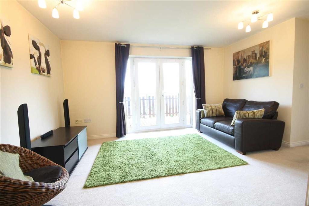 Canalside Apartments, Water Street, Radcliffe 2 bed apartment £650
