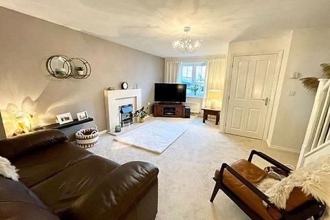 21 Broadacres, Bailiff Bridge, Brighouse, HD6 4DB