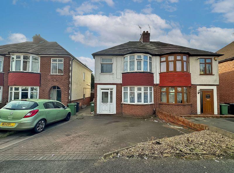 Wrexham Avenue, Bentley, Walsall 3 bed semidetached house for sale £