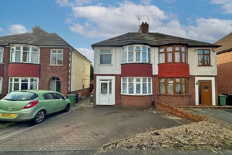 3 bedroom semi-detached house for sale - Wrexham Avenue, Bentley, Walsall