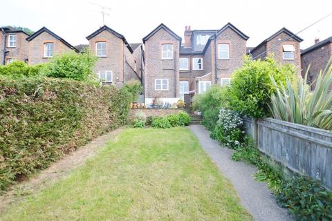 44 Croft Road, Godalming, GU7 1DD