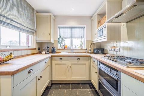 44 Croft Road, Godalming, GU7 1DD