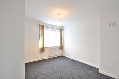 8b Chirton Grove, Birmingham, B14 6TJ