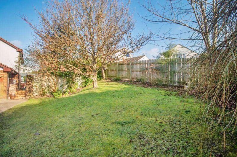 9 Beechwood Rise
