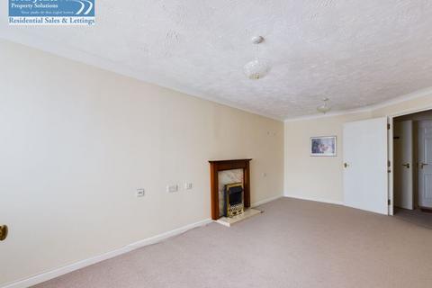 1 bedroom retirement property for sale, RETIREMENT APARTMENT, HILLCROFT COURT