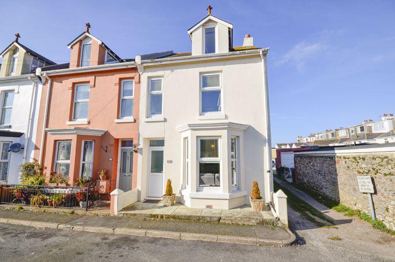 ALMA ROAD, BRIXHAM 3 bed semidetached house for sale £380,000