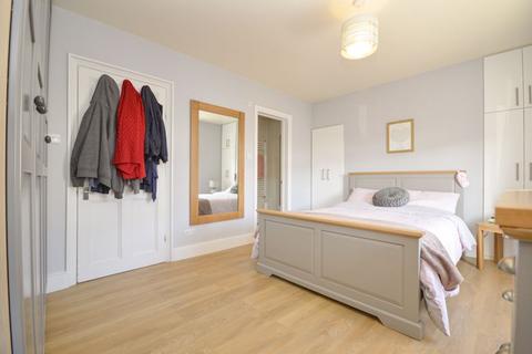 2 Alma Road, Brixham, TQ5 8QR