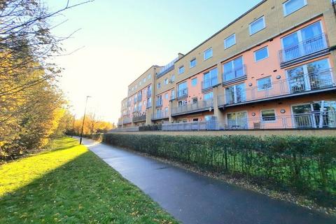 72 Wooldridge Close, Feltham, TW14 8BF