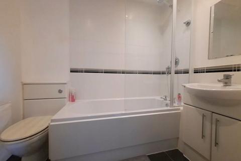 72 Wooldridge Close, Feltham, TW14 8BF
