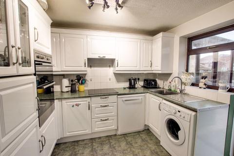 5 Dunford Close, Trowbridge, BA14 0PW