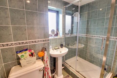 5 Dunford Close, Trowbridge, BA14 0PW