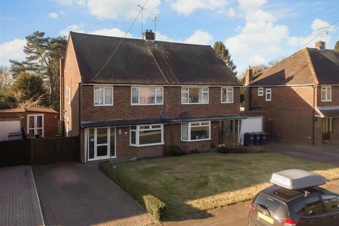 7 Felbridge Close, East Grinstead, RH19 2BN