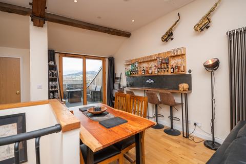11 St Ninians Court Heathcote Road, Crieff, PH7 4AS