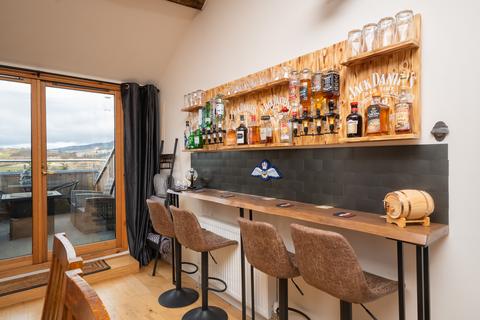 11 St Ninians Court Heathcote Road, Crieff, PH7 4AS