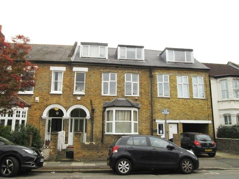 WIMBLEDON ONE BEDROOM FLAT WITH OFF STREET PARKING IN THE POPULAR