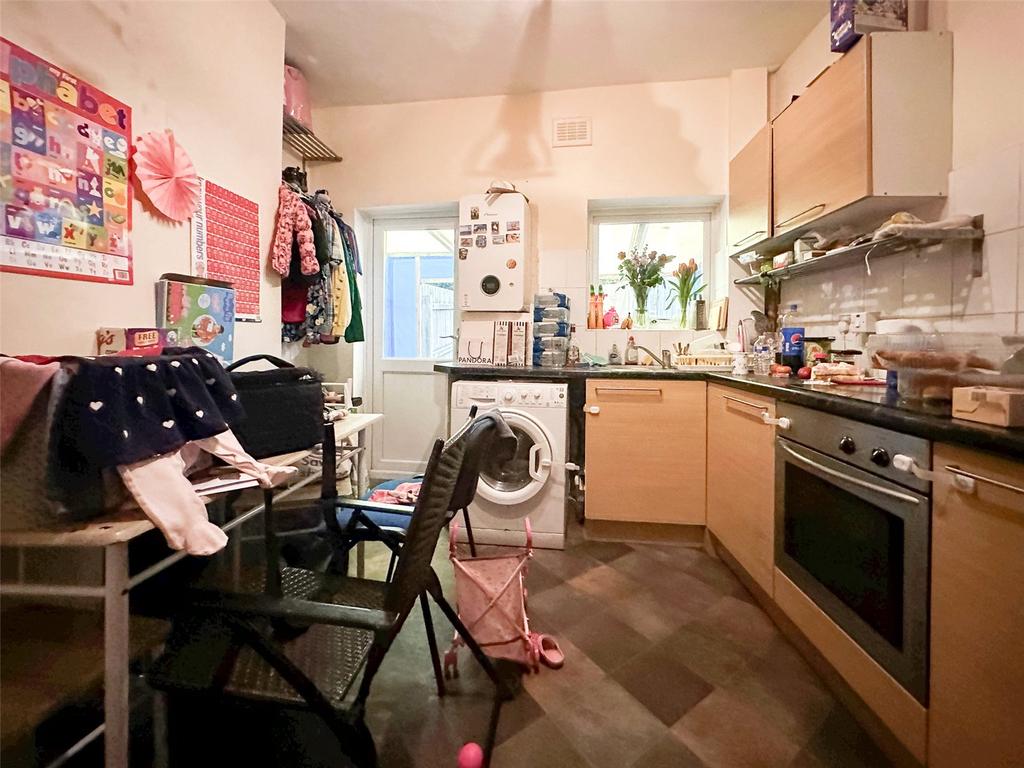 Summerfield Crescent, Edgbaston, Birmingham, B16 2 bed terraced house