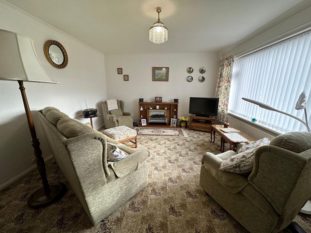 Ashford Drive, Sacriston, DH7 3 bed semidetached house £134,950