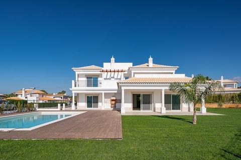 4 bedroom villa, Vila Sol, Algarve