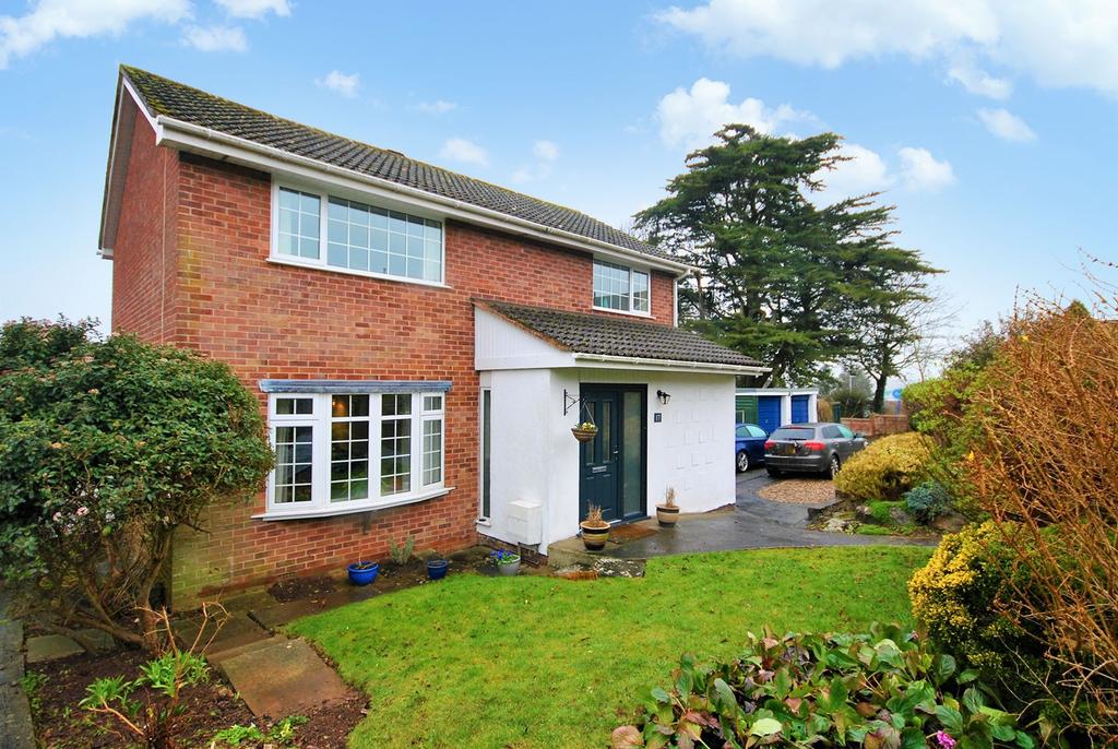 Brae Road, BS25 4 bed detached house £525,000