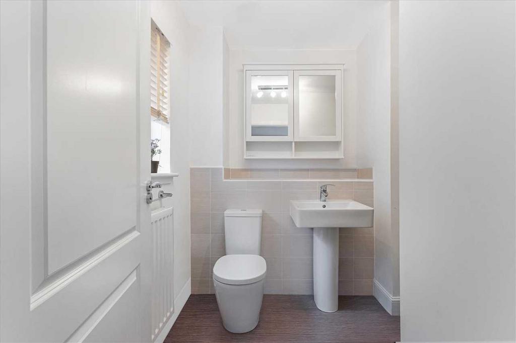 En-Suite (2)