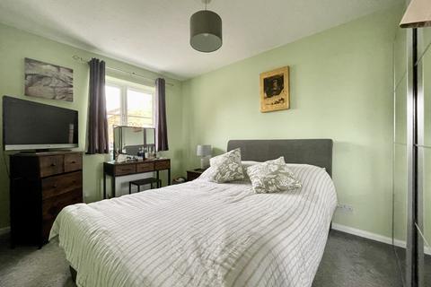 12 Caburn Close, Eastbourne, BN23 8LP