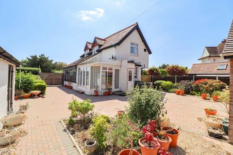 3 bedroom detached house for sale, Seafront, Hayling Island