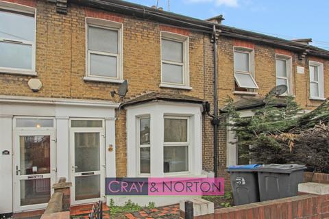 3 bedroom house to rent, Southbridge Road, Croydon, CR0