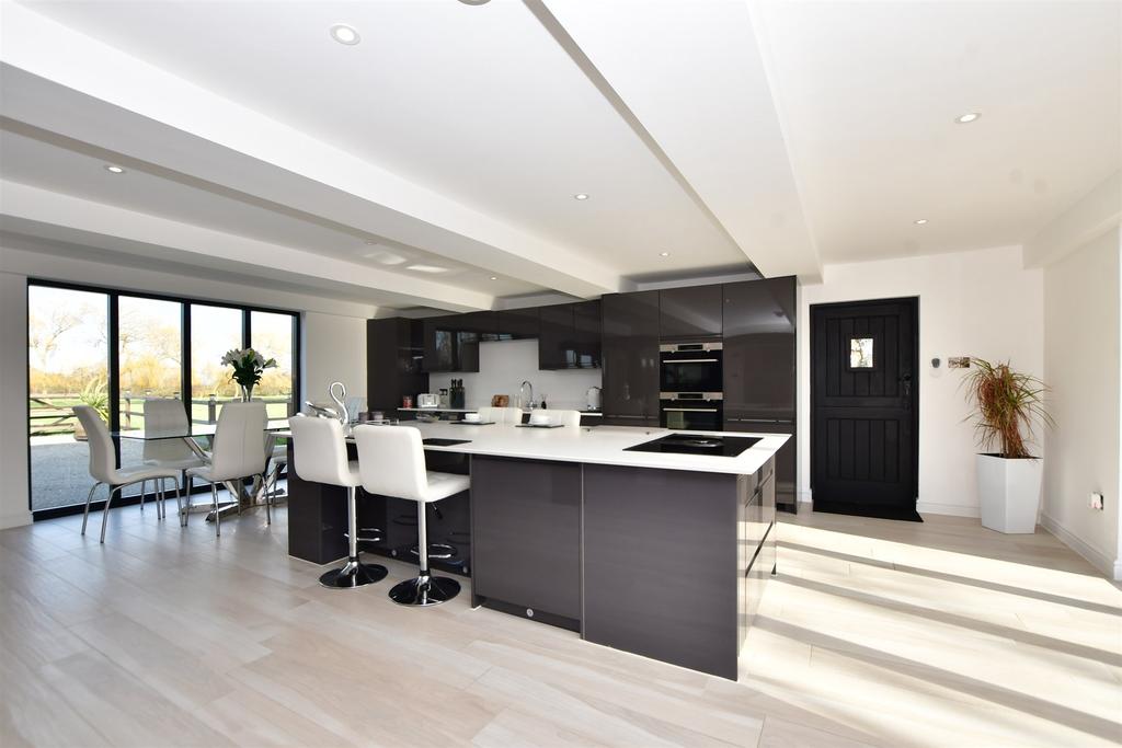 Ratcliffe Highway, Hoo, Rochester, Kent 3 bed detached house £1,500,000