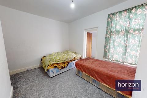25 Longford Street, Middlesbrough, TS1 4RP