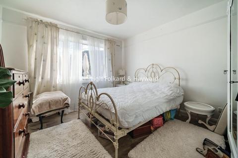 92 Cheston Avenue, Croydon, CR0 8DB