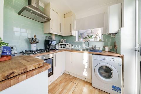 92 Cheston Avenue, Croydon, CR0 8DB