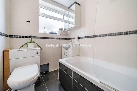 92 Cheston Avenue, Croydon, CR0 8DB
