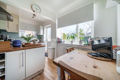 92 Cheston Avenue, Croydon, CR0 8DB
