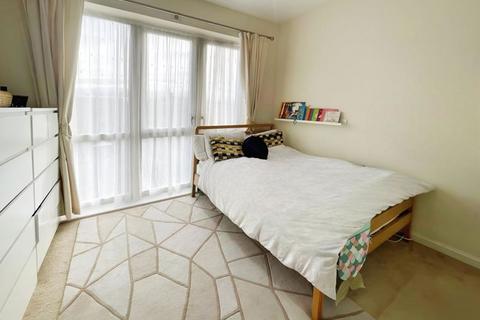 2 bedroom flat for sale, 8 Coxwell Boulevard, London