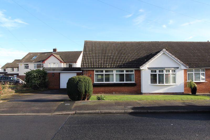 Malvern Drive, Aldridge, WS9 8LL 4 bed semidetached bungalow for sale
