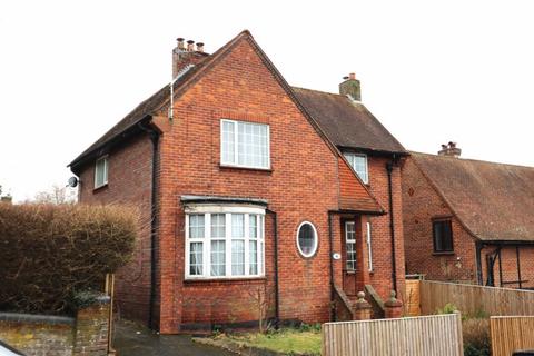 4 Benjamin Road, High Wycombe, HP13 6SP