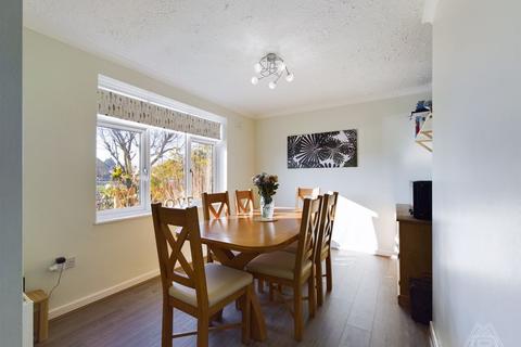 115 Stifford Road, South Ockendon, RM15 6EP