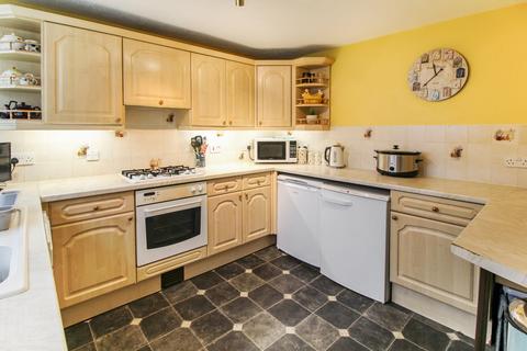 30 Grove Hill, Emmer Green, Reading, RG4 8PR