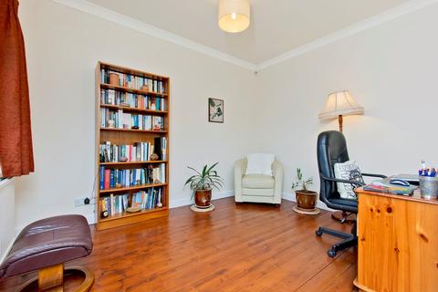5 Beechgrove Place, Perth, PH1 1JB