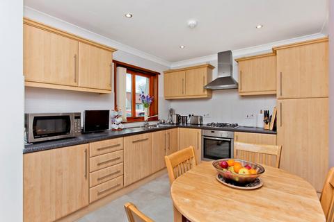 71 Elm Street, Errol, Perth, PH2 7SQ