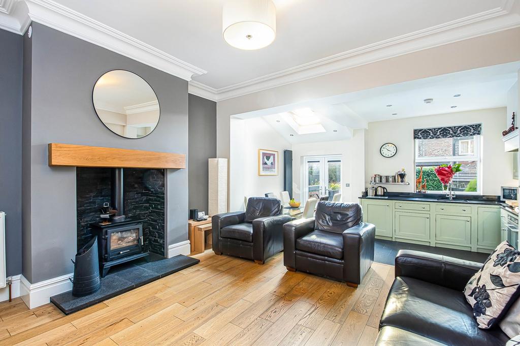 Newton Road, Urmston, Manchester, M41 4 bed terraced house £600,000