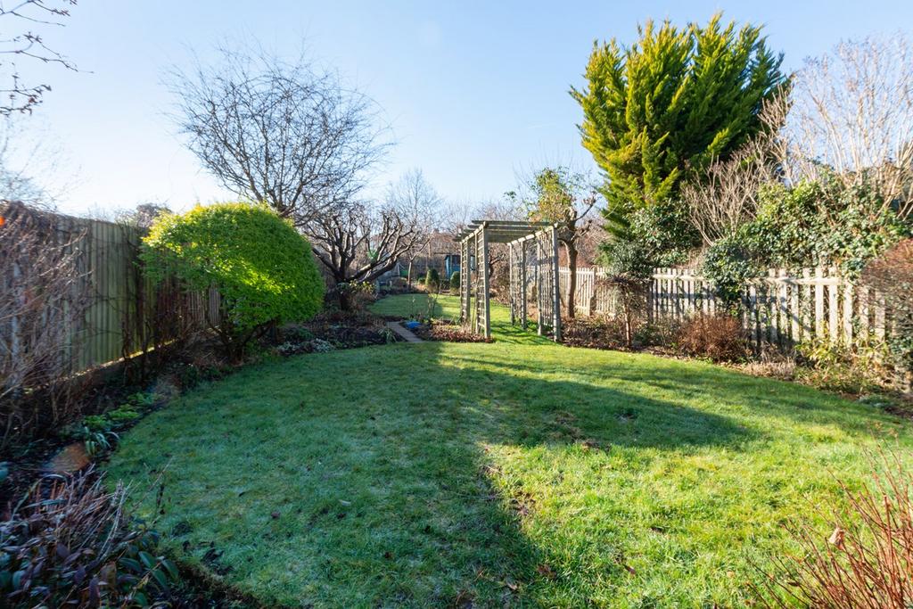 Gates Green Road, West Wickham, BR4 3 bed semidetached house for sale