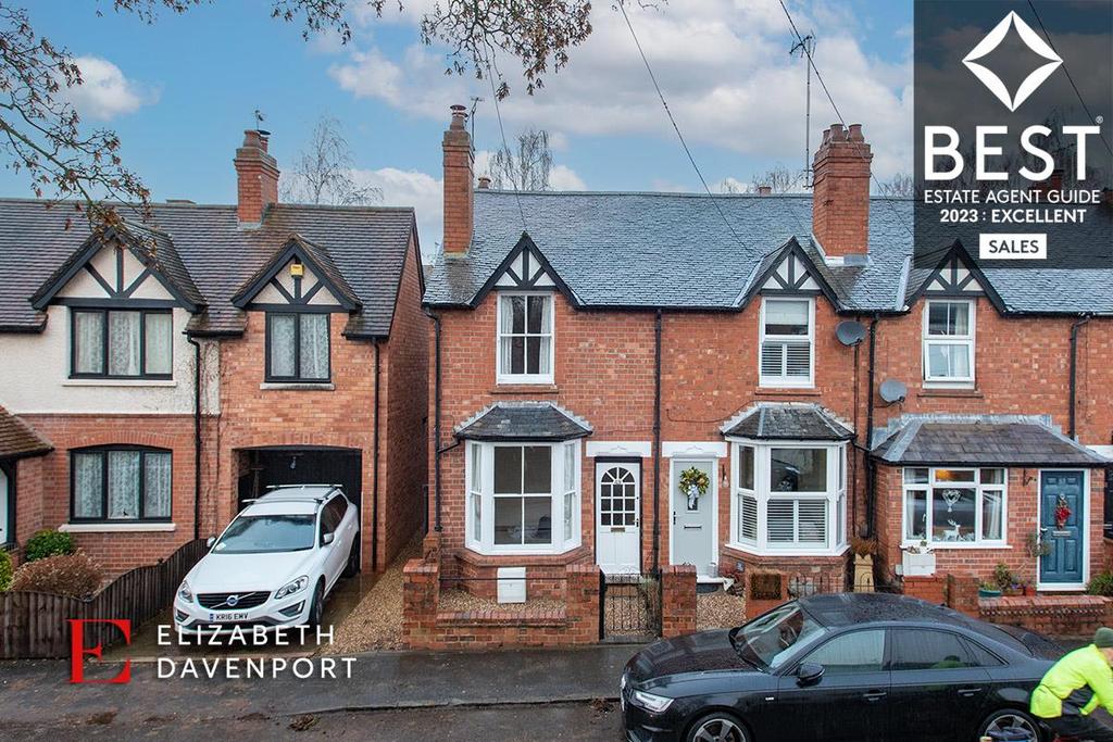 Whitemoor Road, Kenilworth 2 bed end of terrace house £250,000